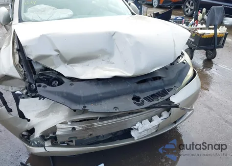 2011 Lexus Es 350 z USA, uszkodzony, nr VIN JTHBK1EG6B2429308